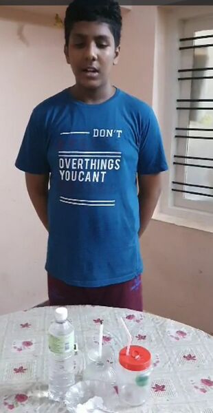 പ്രമാണം:Science experiment2.jpg