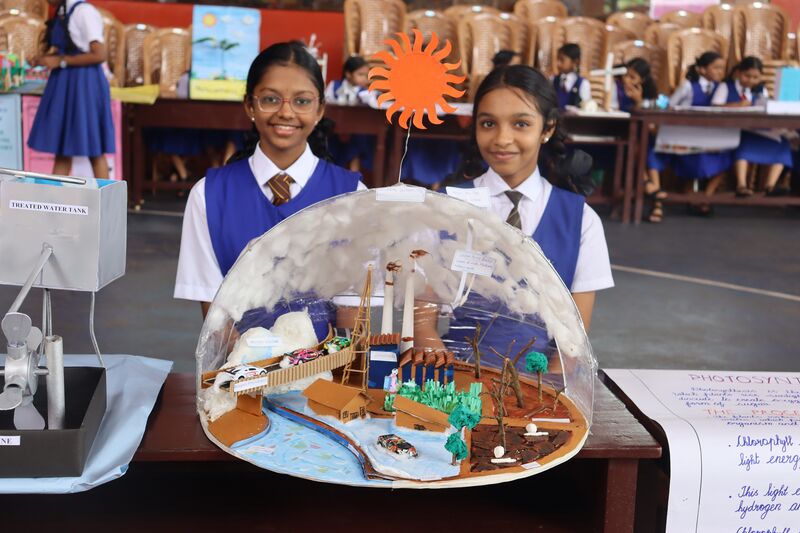 പ്രമാണം:13006 fair3.JPG