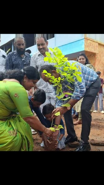 പ്രമാണം:24360 paristhidhidinam.jpg