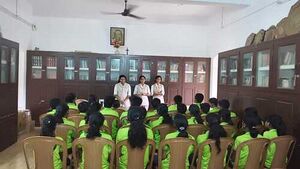 25041 LK Old Students(2).jpeg