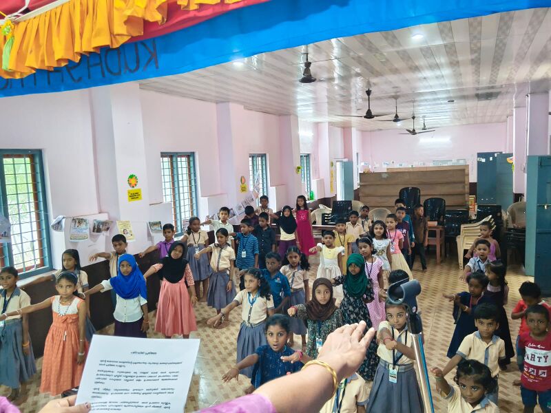 പ്രമാണം:29228 papa7.jpg