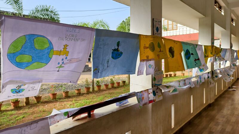 പ്രമാണം:33064 MGMLKTR ENVIORNMENT DAY PIC5.jpg