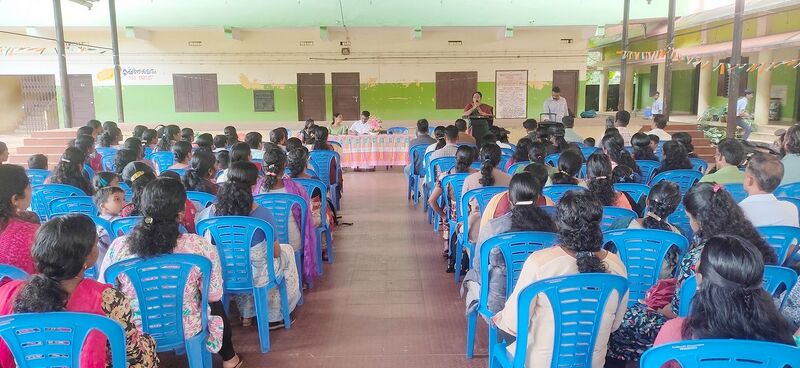 പ്രമാണം:34013pta gen conf 25a.jpg