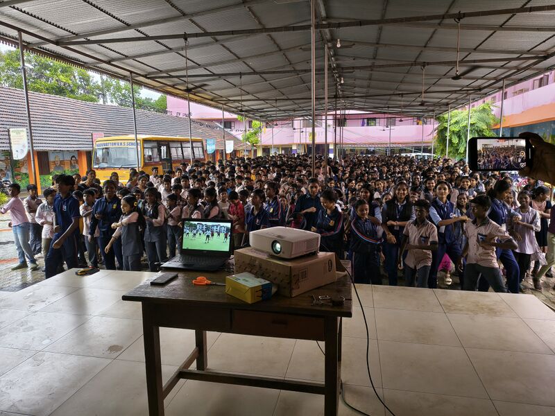 പ്രമാണം:35026 ad31.jpg