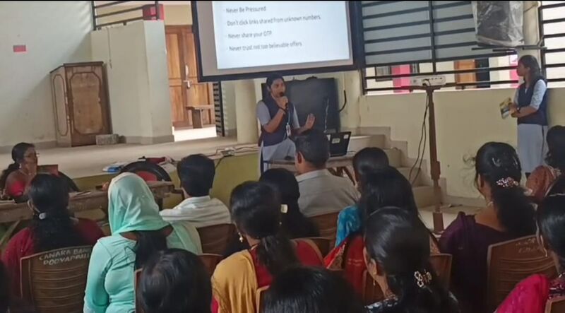 പ്രമാണം:39029 digital literacy4.jpeg