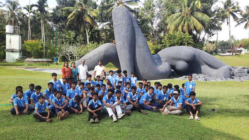 പ്രമാണം:41031field trip11.jpg