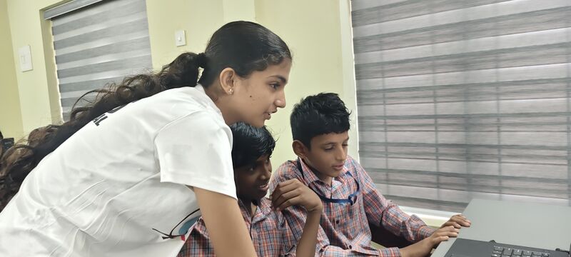 പ്രമാണം:41075 TrainUP2.jpg