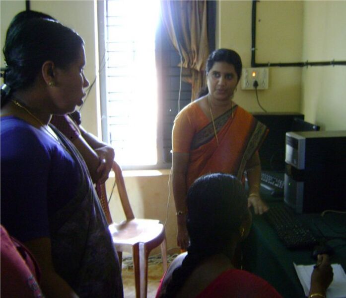 പ്രമാണം:42040parent 2.jpg