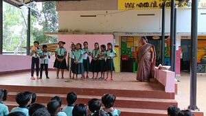 44212 glvlps mulloor school assembly.jpg