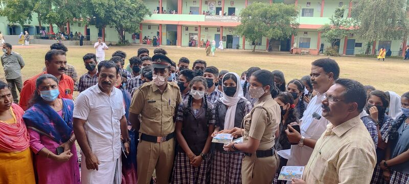 പ്രമാണം:15051 lahiri 78.jpg