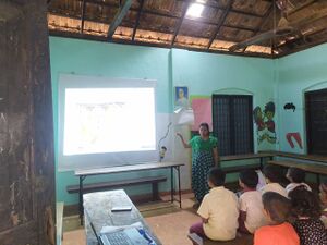 19329 high tech classroom.jpg