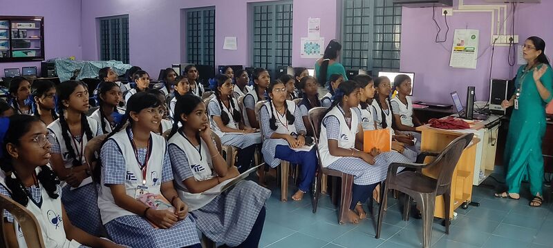 പ്രമാണം:22076 LK 2025 pre2.jpg