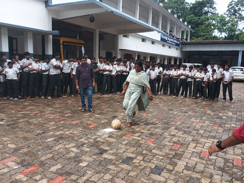 പ്രമാണം:28014-EKM-GOAL2026-07.jpg