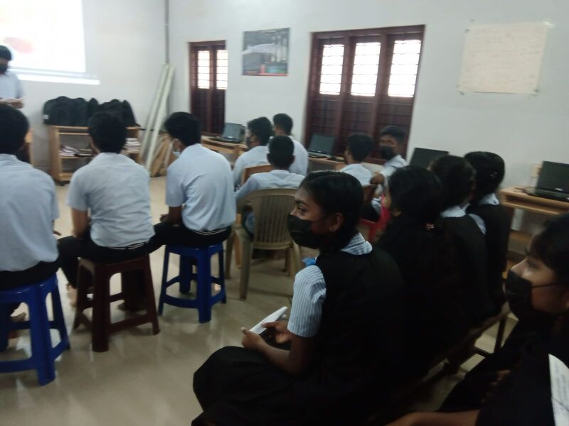 പ്രമാണം:34046 C8.jpeg