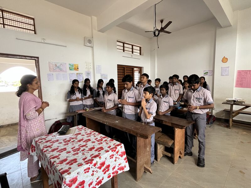 പ്രമാണം:35050 anu2.jpg