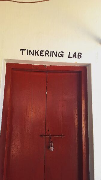 പ്രമാണം:38102 LK 01.jpeg