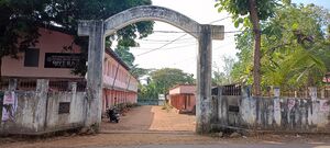 39001 school gate.jpg