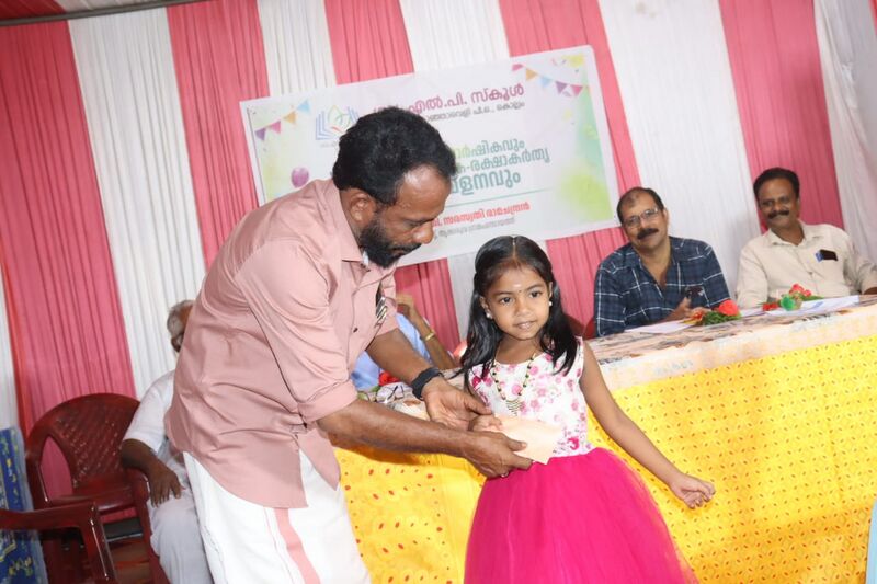 പ്രമാണം:41409 Anniversary 24 25 16.jpg