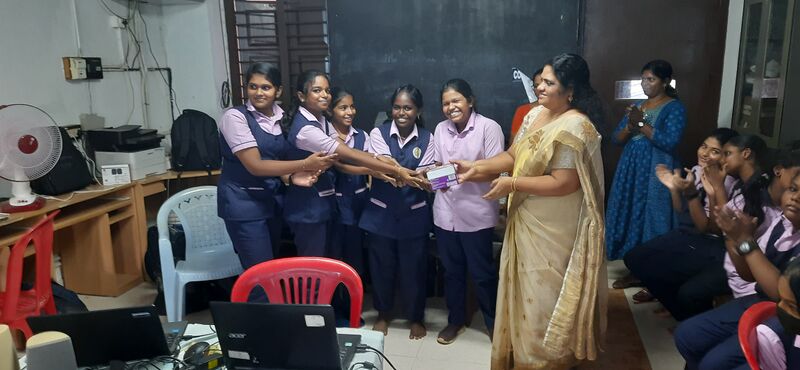 പ്രമാണം:43040 lk23 pri.jpg