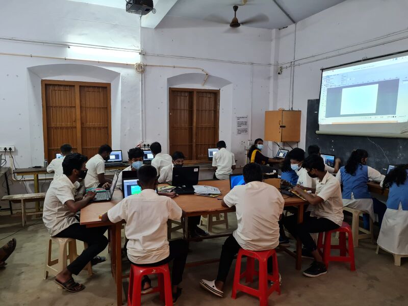 പ്രമാണം:44018 lk3.jpg