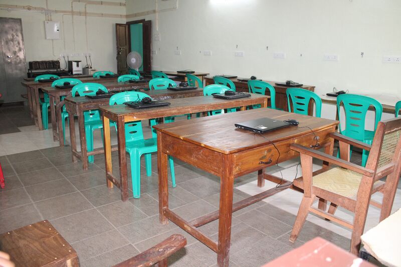 പ്രമാണം:44050 22 13 4.jpeg