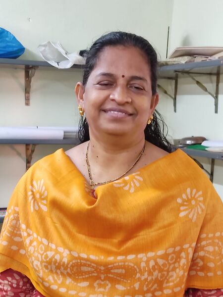 പ്രമാണം:44050 tr 21.jpeg