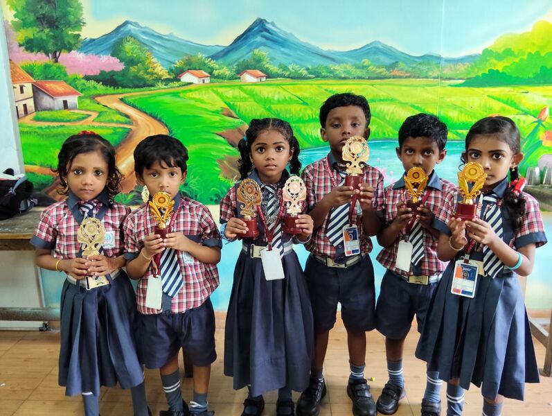 പ്രമാണം:44223 adarav ukg2.jpg