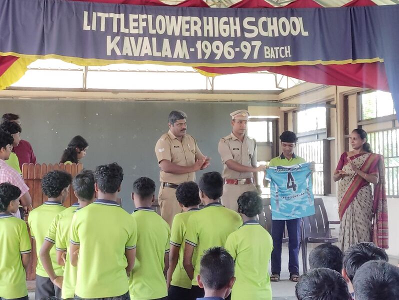 പ്രമാണം:46038 vimukthi.jpg