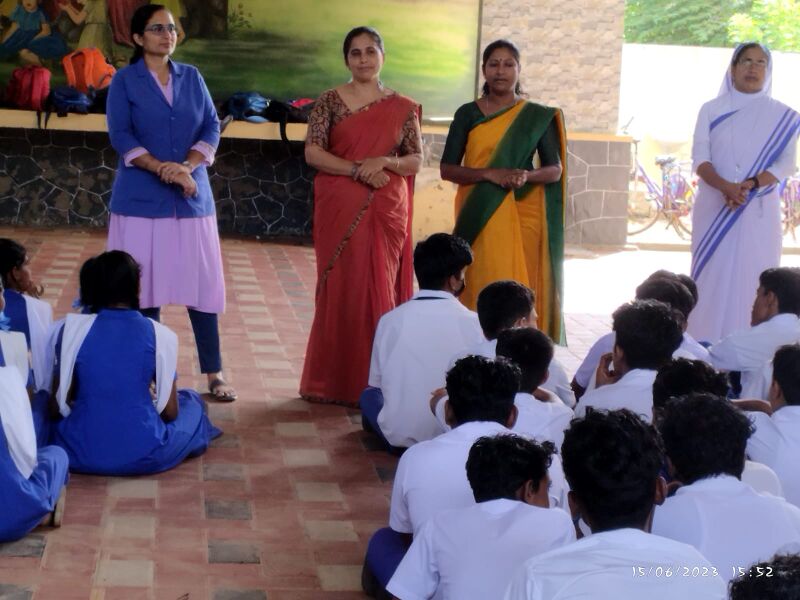 പ്രമാണം:Hindiclub 35052 231.jpeg