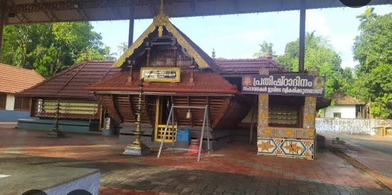 പ്രമാണം:അന്തിമഹാകാളൻ കാവ് .jpeg