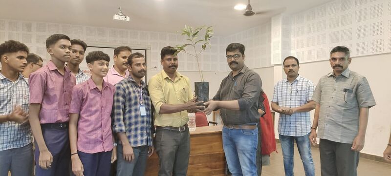 പ്രമാണം:21068 ENVIORNMENT DAY 7.jpeg