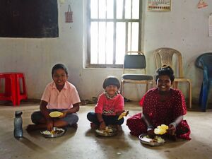 24414-SDLPS PAVARATTY-UCHABHAKSHANAM.jpg