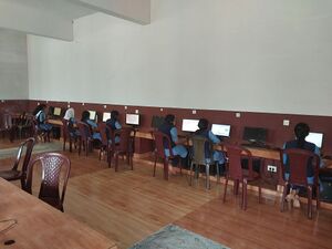 25043 Hitech HS lab.jpg