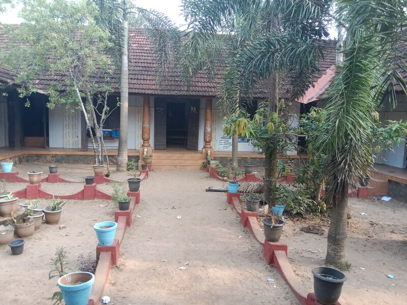 പ്രമാണം:34248 hitech garden.jpg