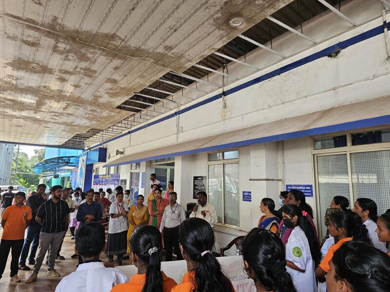 പ്രമാണം:38004-ANTIDRUG DAY 2.jpg