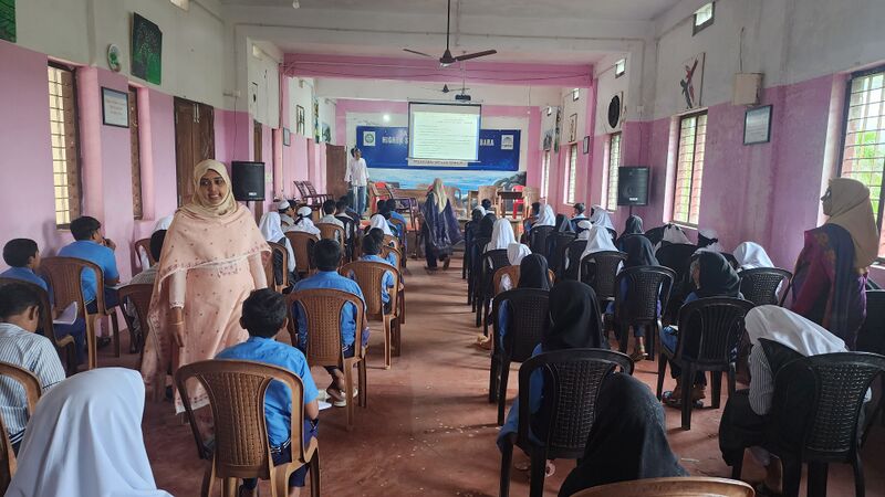 പ്രമാണം:47045-NMMS 3.jpg