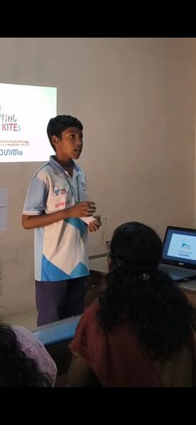 പ്രമാണം:BS21 KLM 40021 7.jpg