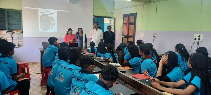 പ്രമാണം:LK Camp25 28.jpg