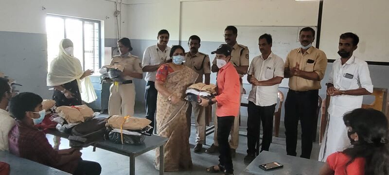 പ്രമാണം:Uniform distribution SreejaTeache.jpeg