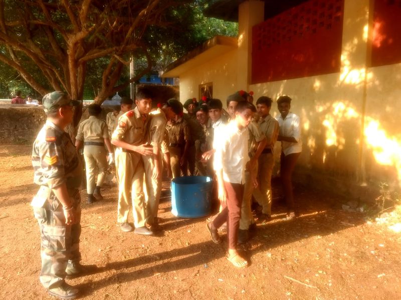 പ്രമാണം:20012- NCC5.jpg