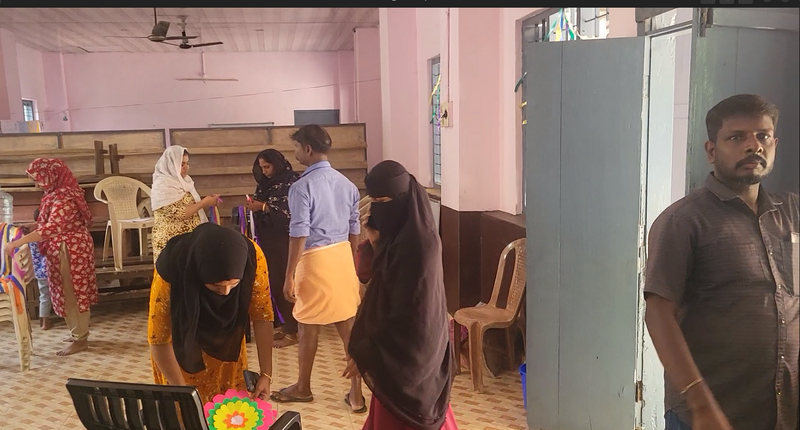 പ്രമാണം:29228 pt10.png