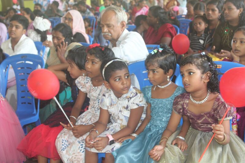 പ്രമാണം:34013 school entry25b.jpg