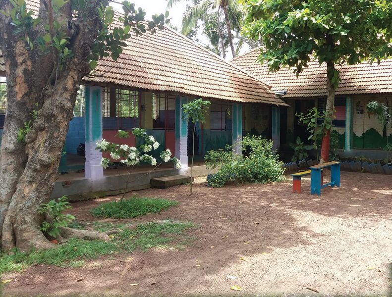 പ്രമാണം:42240 mvlps manthara.jpeg