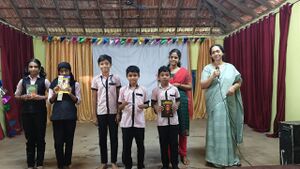 42249 chandradinam quiz.jpg