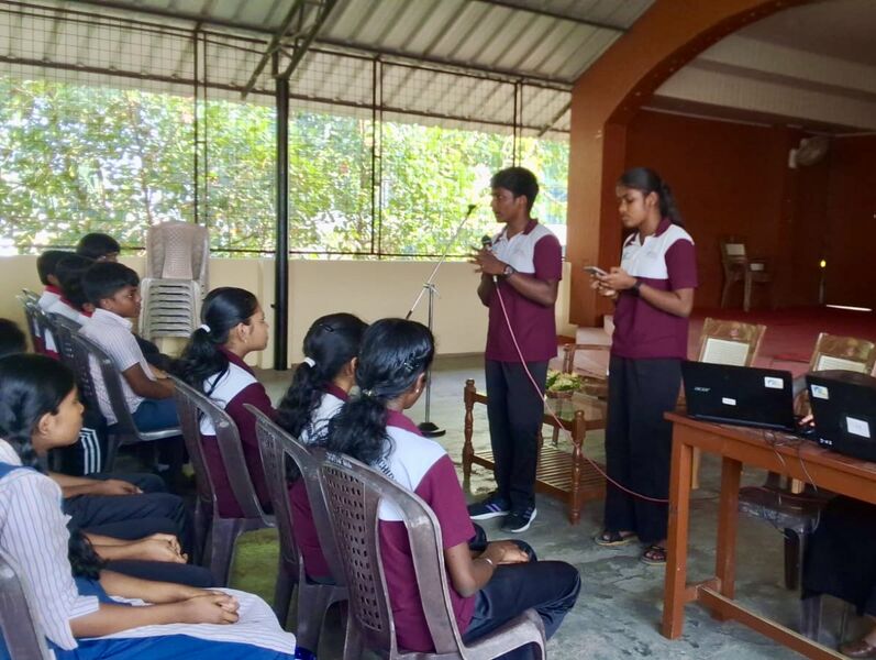 പ്രമാണം:43031 AI 2.jpg