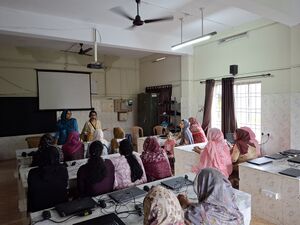 47064-lk-parents meet.jpg