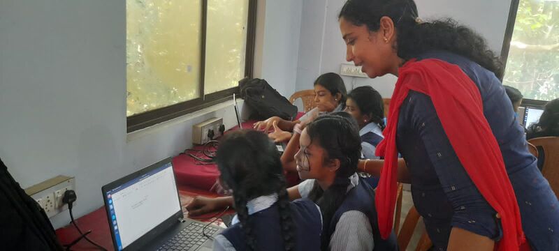 പ്രമാണം:P1507509 9.jpeg