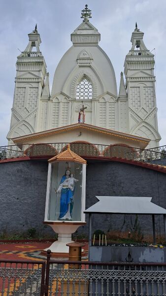 പ്രമാണം:P1606705 church.jpeg