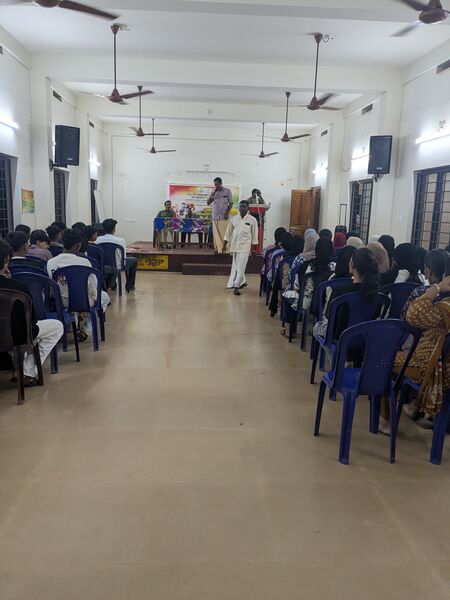 പ്രമാണം:12039 ssss2.jpg