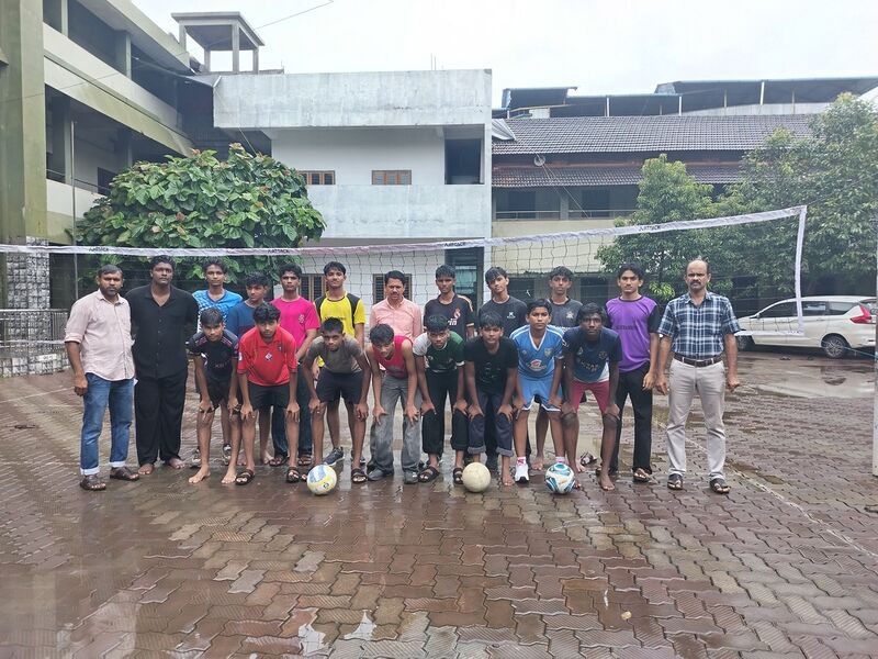 പ്രമാണം:19009-VOLLYBALL TEAM SELECTION.jpg